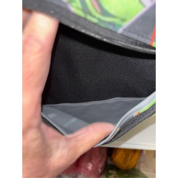 Fast Forward Nickelodeon TMNT Multi-color Large Backpack Book Bag NWT - Picture 4 of 5